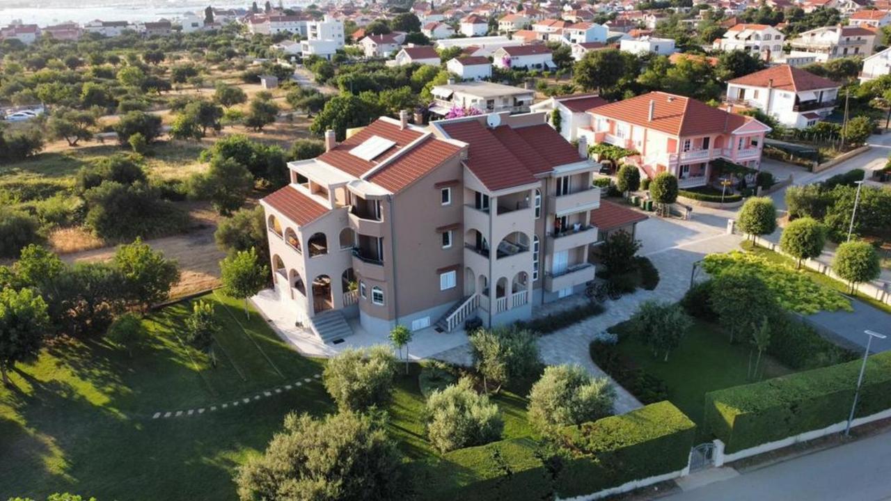 Luxury Apartments Garden Сукошан Екстер'єр фото