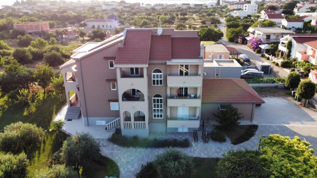 Luxury Apartments Garden Сукошан Екстер'єр фото